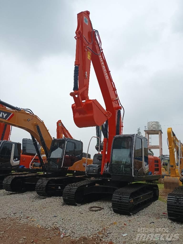 Hitachi ZX 200-3 Vikšriniai ekskavatoriai