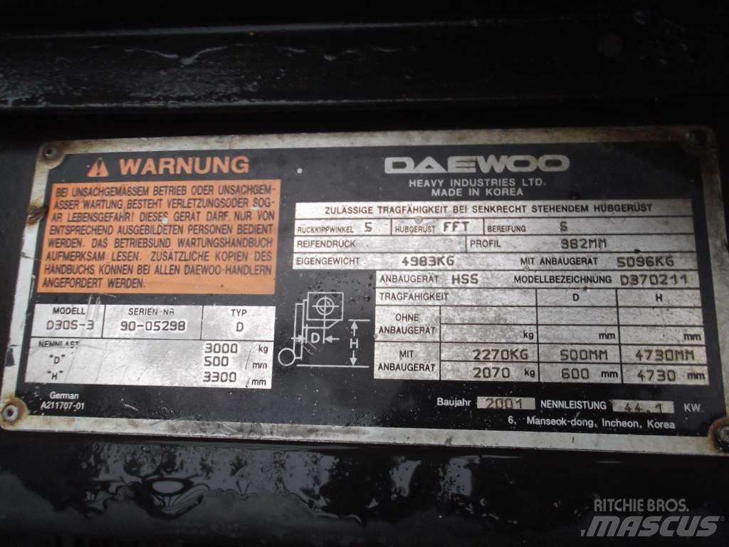 Daewoo D30S3 V-2372 Dyzeliniai krautuvai