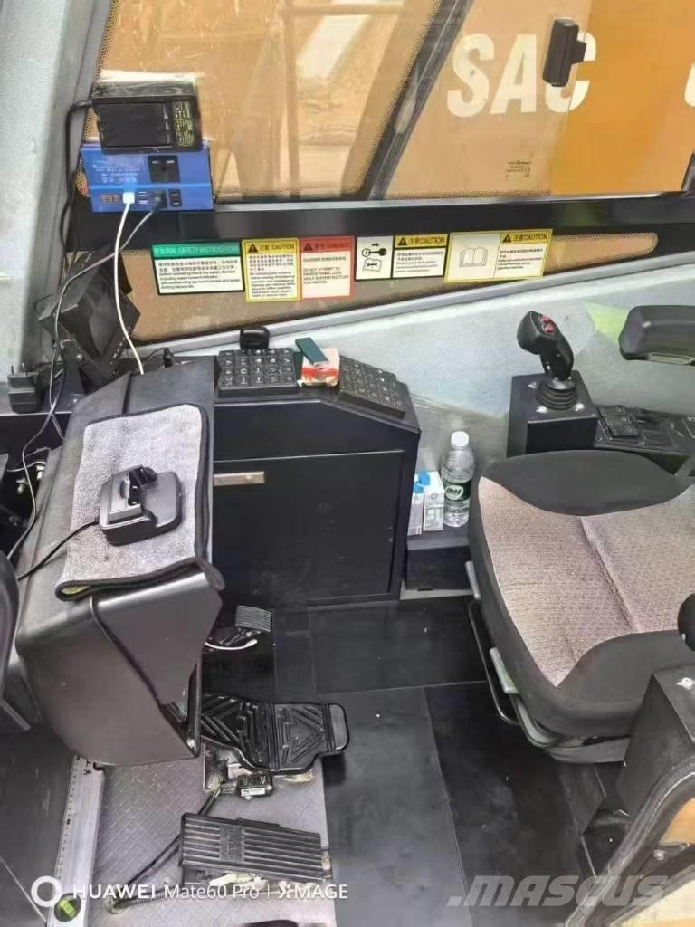 Sany SAC7000 T7 Visureigiai kranai