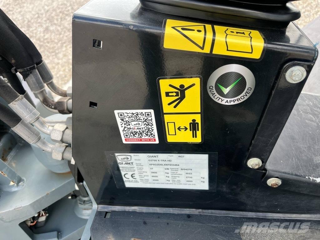 GiANT G2700 X-TRA HD Krautuvai su šoniniu pasukimu