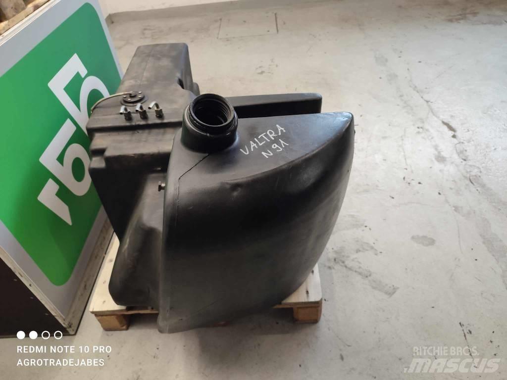 Valtra N91 Fuel Tank Kabinos