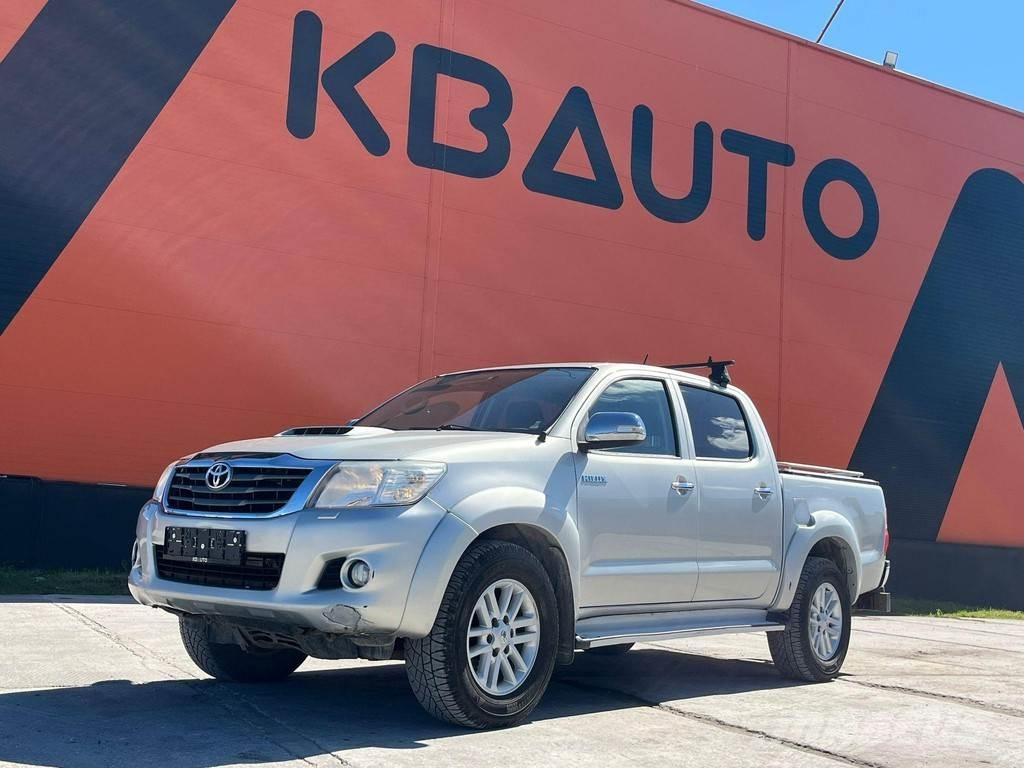 Toyota Hilux 4x4 Lengvieji automobiliai