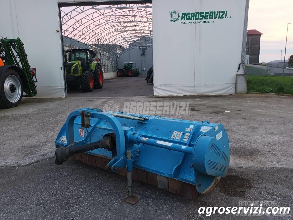 Nobili BK 230 Pašarų kombainai