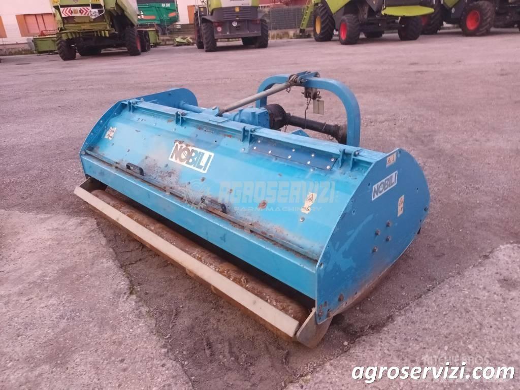 Nobili BK 230 Pašarų kombainai