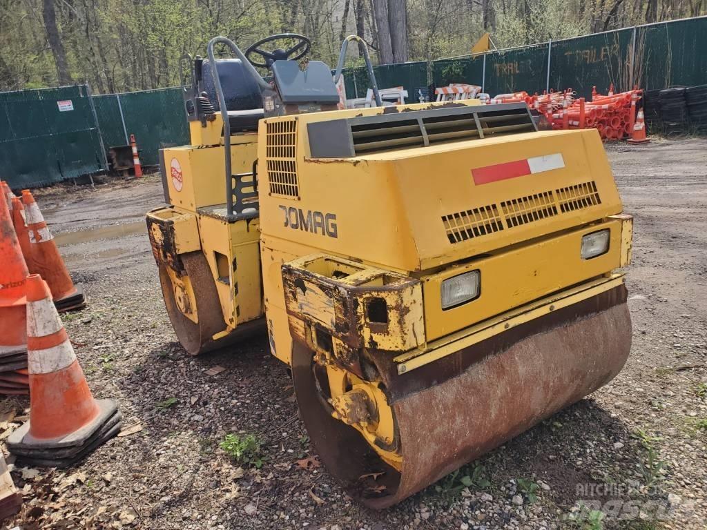 Bomag BW121 AD-2 Porinių būgnų volai