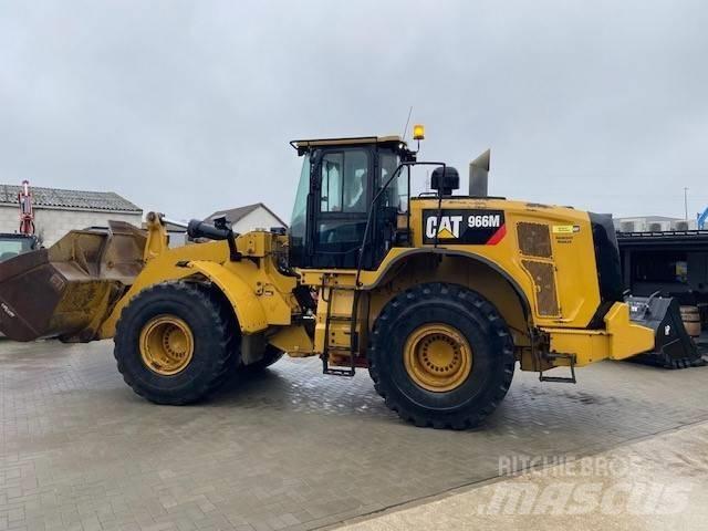 CAT 966 M Naudoti ratiniai krautuvai