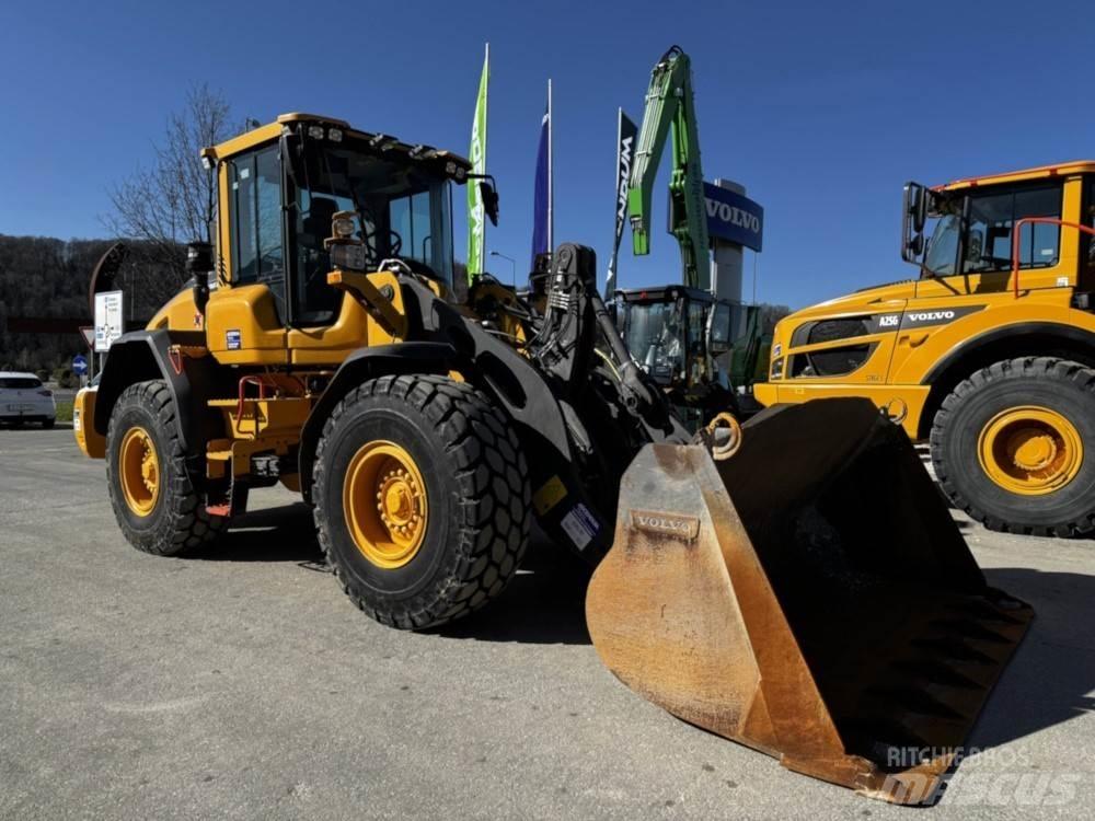 Volvo L90H Naudoti ratiniai krautuvai