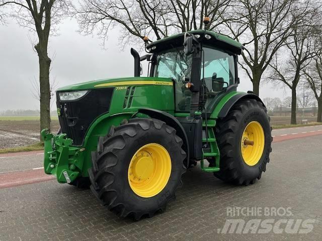 John Deere 7230 R Traktoriai