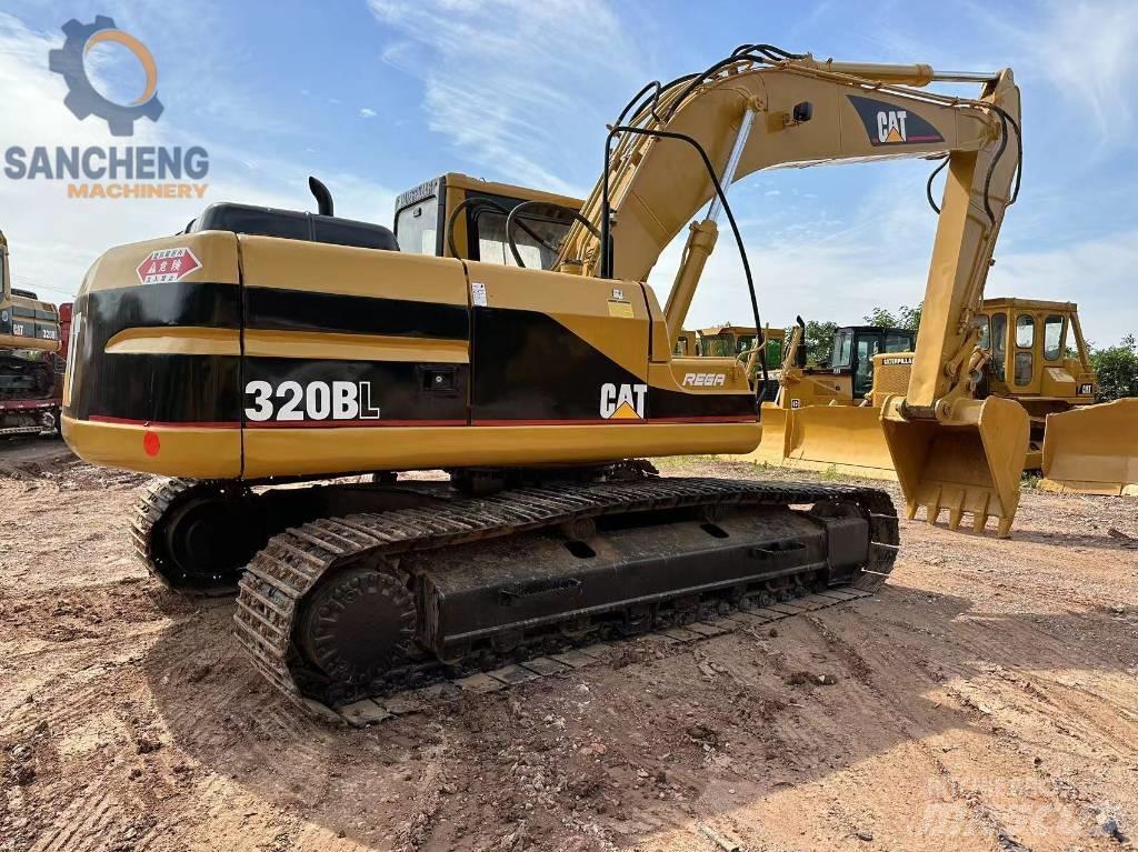 CAT 320 B Vikšriniai ekskavatoriai