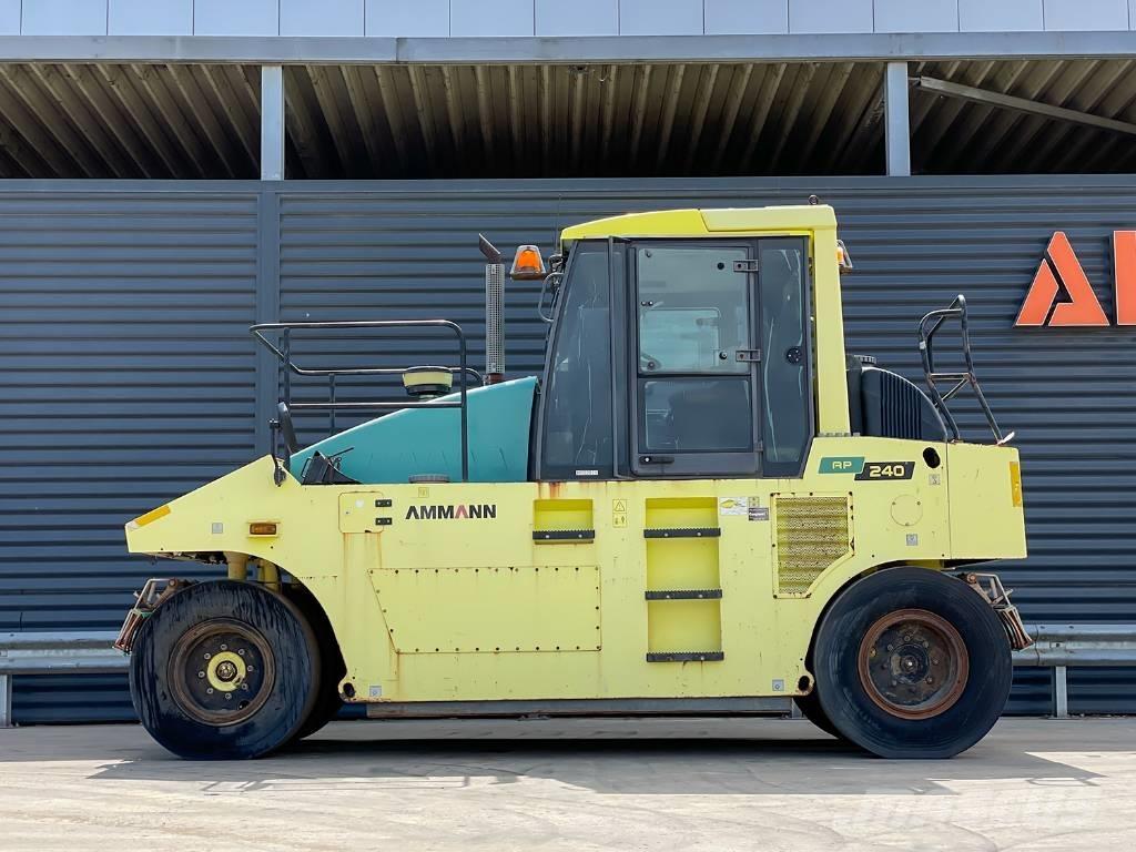 Ammann AP 240 Pneumo volai