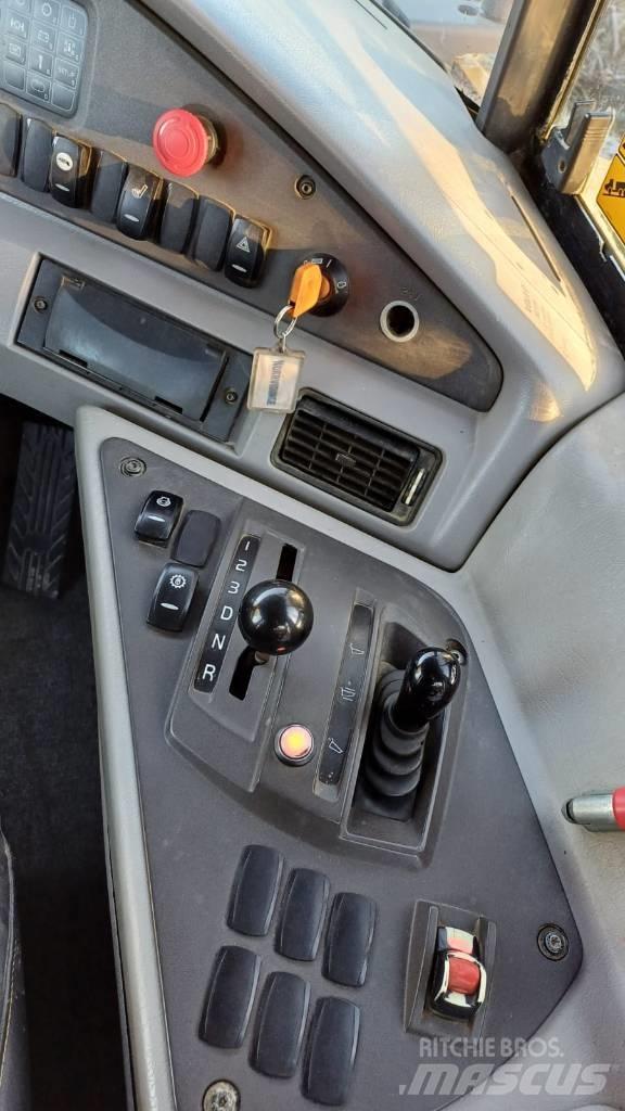 Volvo A 25 F Karjeriniai savivarčiai