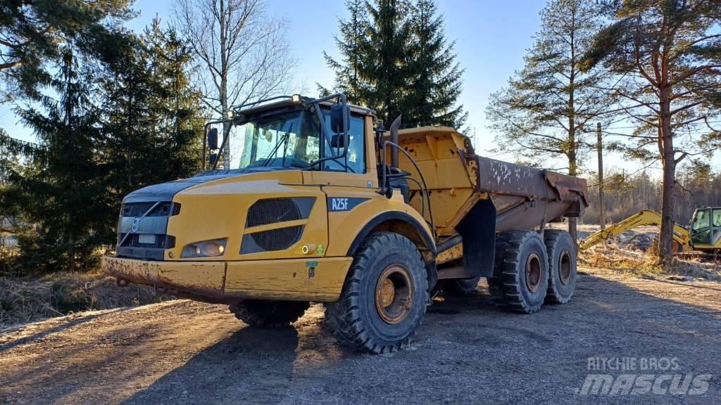 Volvo A 25 F Karjeriniai savivarčiai