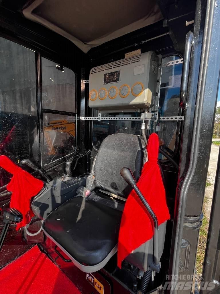 CAT 303.5ECR Vikšriniai ekskavatoriai
