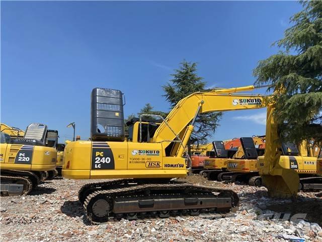 Komatsu PC 240-8 Vikšriniai ekskavatoriai