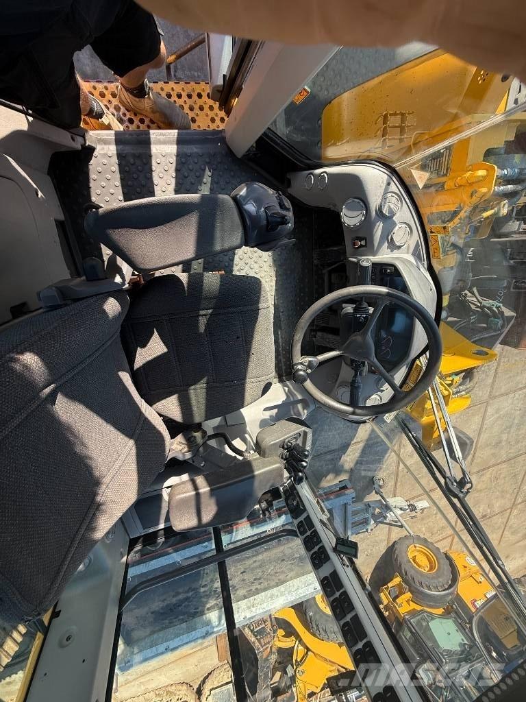 Volvo L 110 G Naudoti ratiniai krautuvai