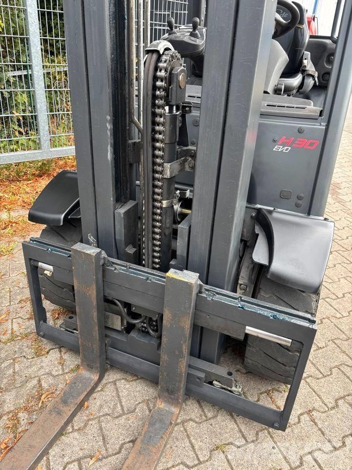 Linde H 30 T LPG (dujiniai) krautuvai