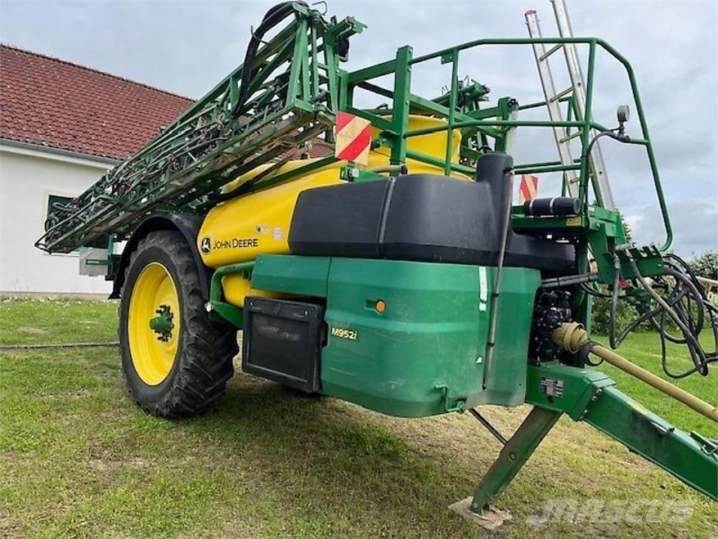 John Deere M952I Prikabinami purkštuvai