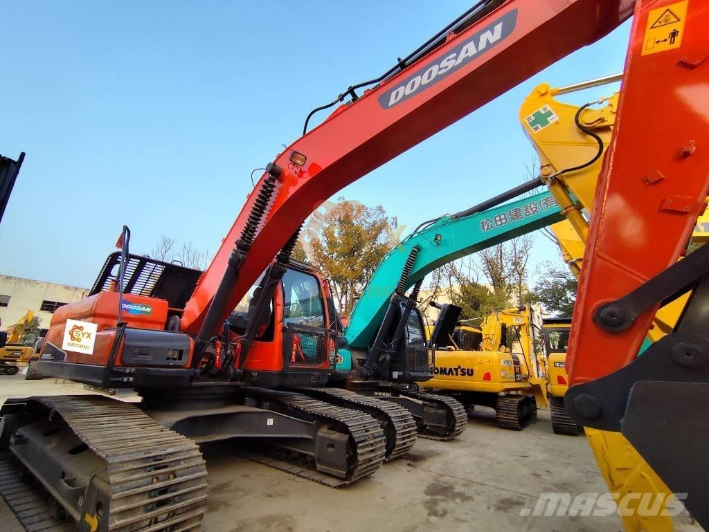 Doosan DX 225 LC Vikšriniai ekskavatoriai