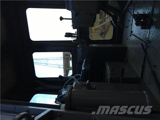 CAT D6D Vikšriniai buldozeriai