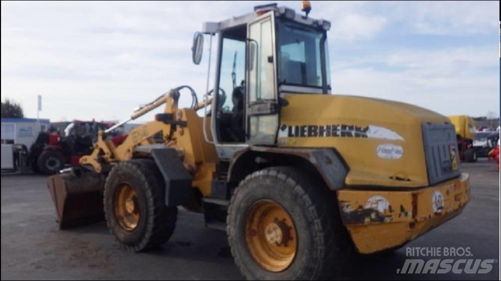 Liebherr 514 Naudoti ratiniai krautuvai