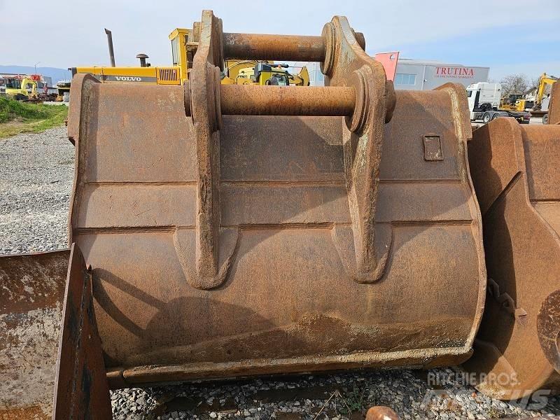 CAT 365/374 Kaušai