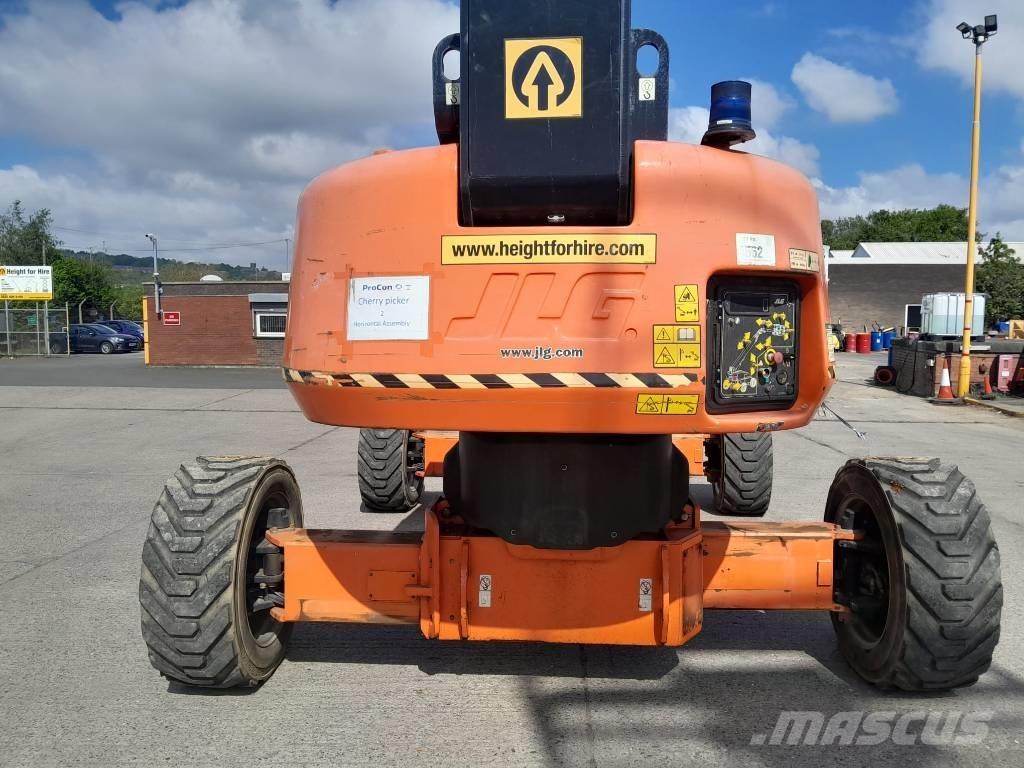 JLG 1500 SJ Teleskopiniai keltuvai