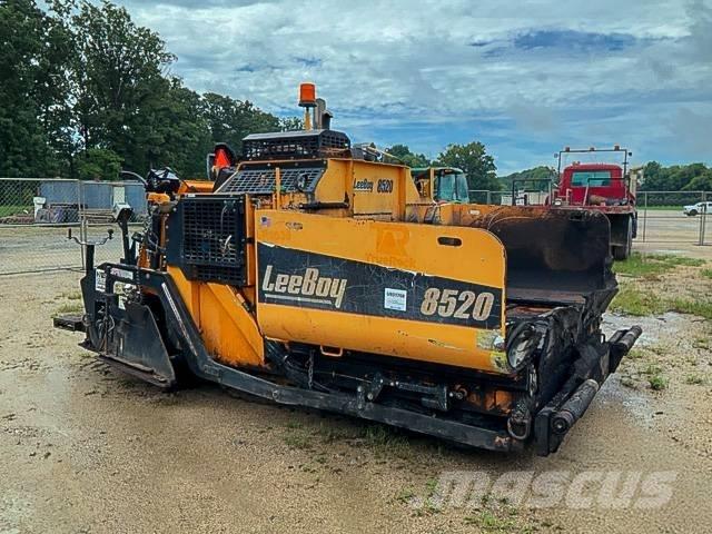 LeeBoy 8520 Asfalto klotuvai