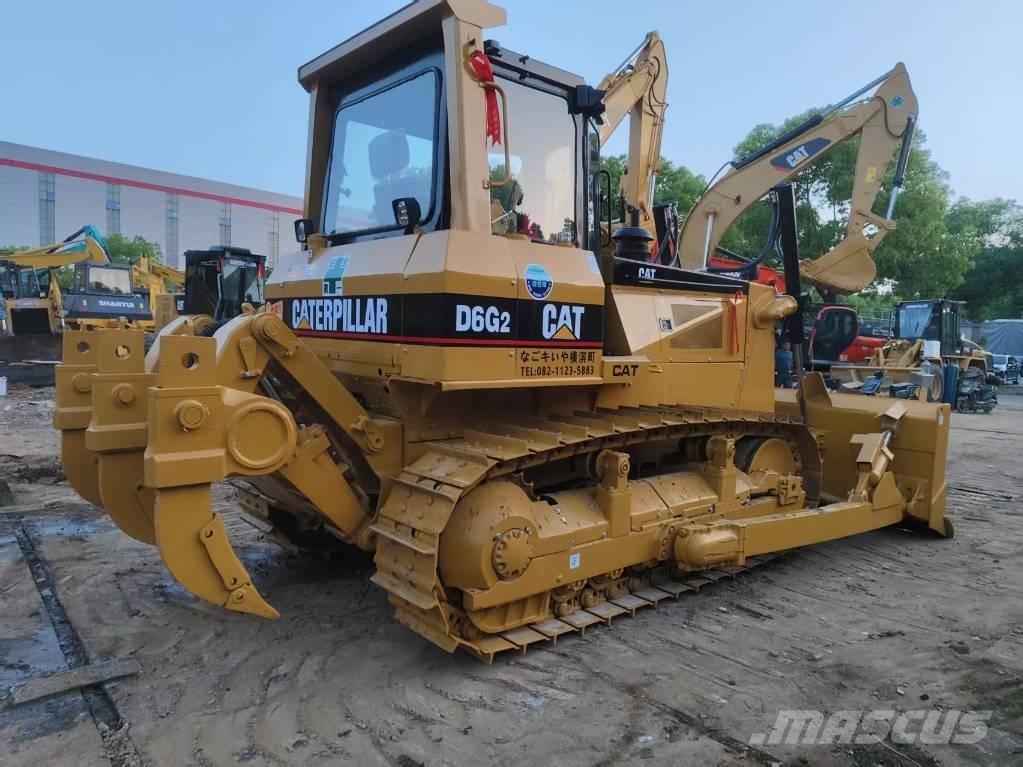 CAT D6G2 Vikšriniai ekskavatoriai