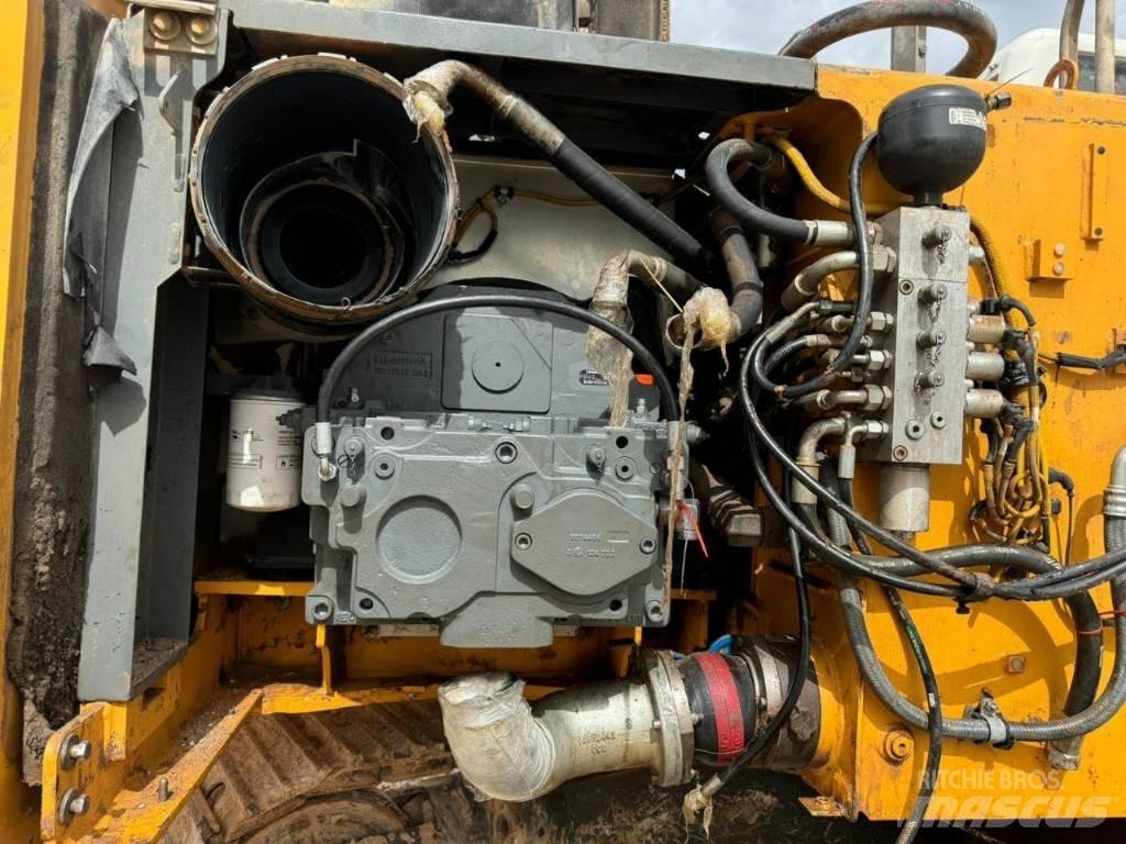 Liebherr 926 Vikšriniai ekskavatoriai