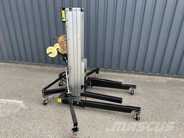 Rees Lift SML3,3 Kiti keltuvai ir platformos