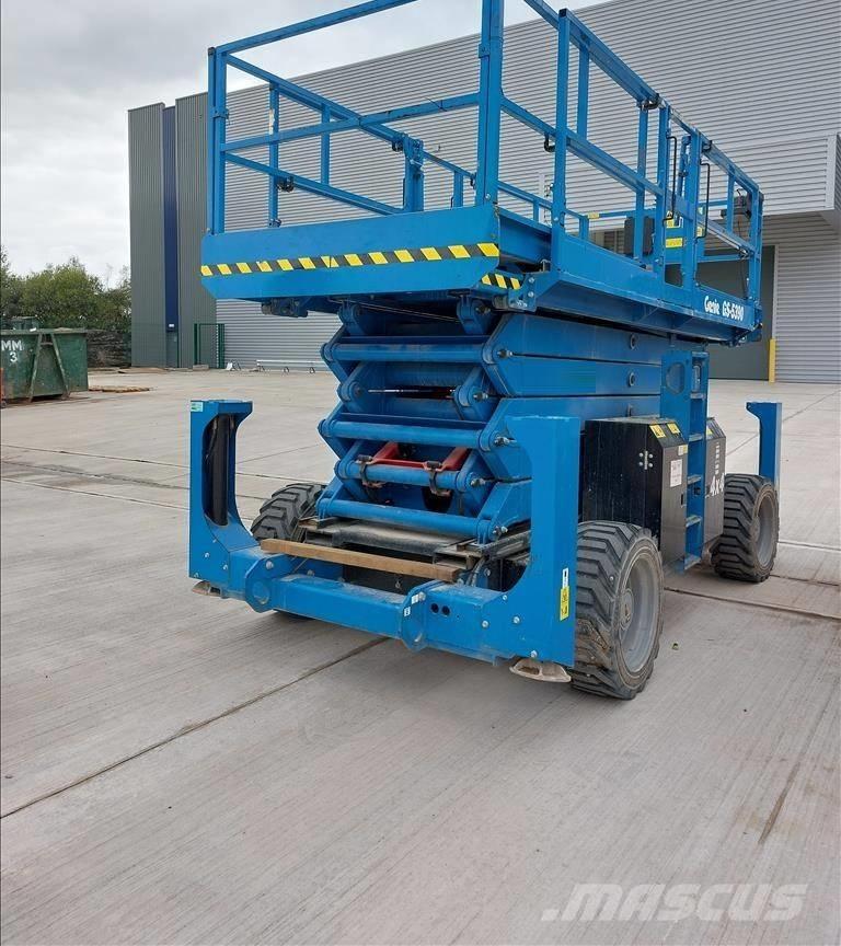 Genie GS 5390 RT Žirkliniai keltuvai