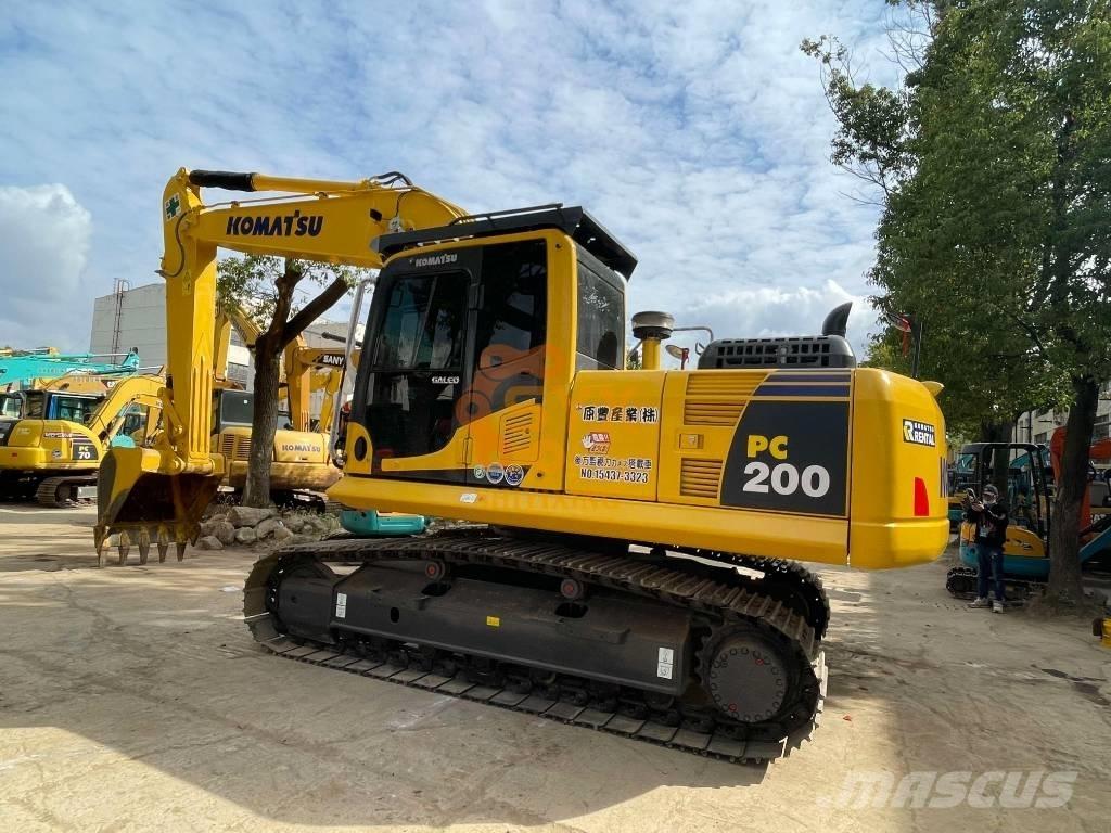 Komatsu PC 200-8 Vikšriniai ekskavatoriai