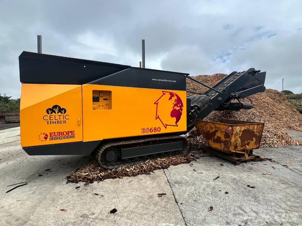 Euro Shredder ES680 Medienos smulkintuvai