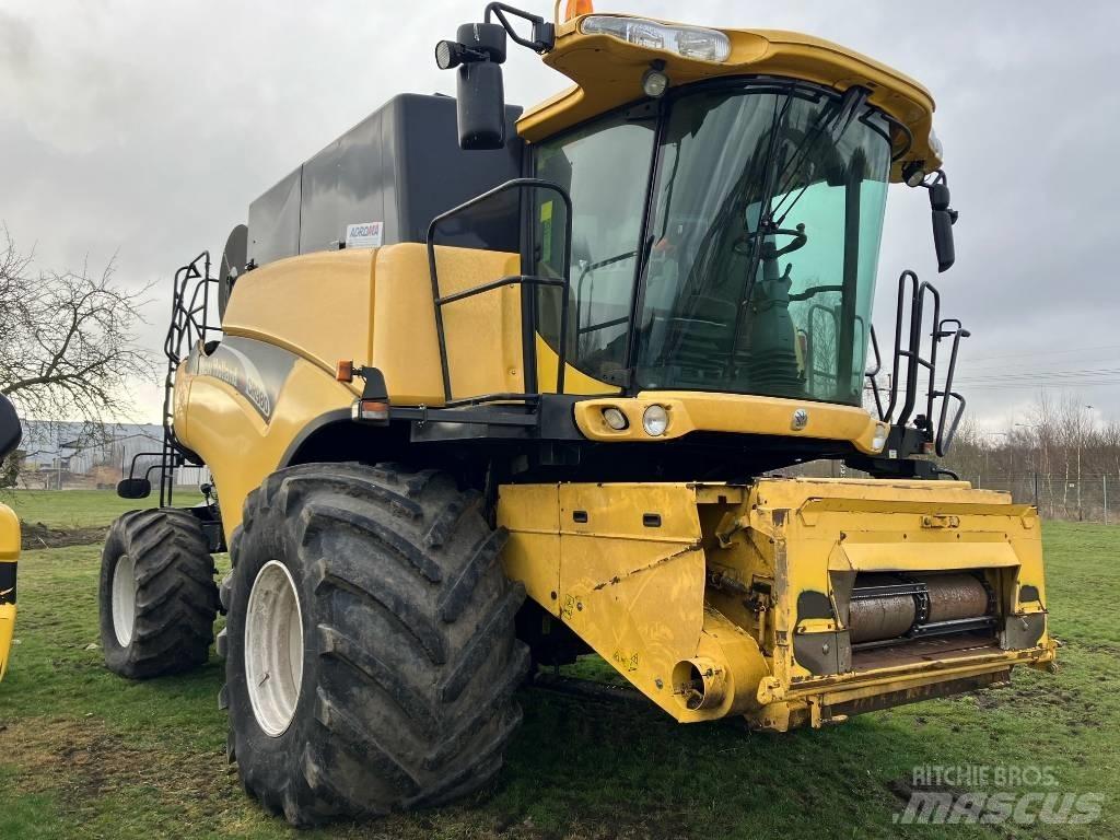 New Holland CR 980 Derliaus nuėmimo kombainai
