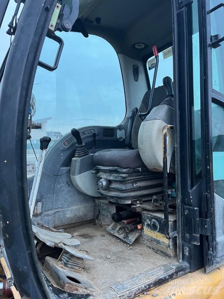 JCB 8080 Vidutinės galios ekskavatoriai 7-12 t