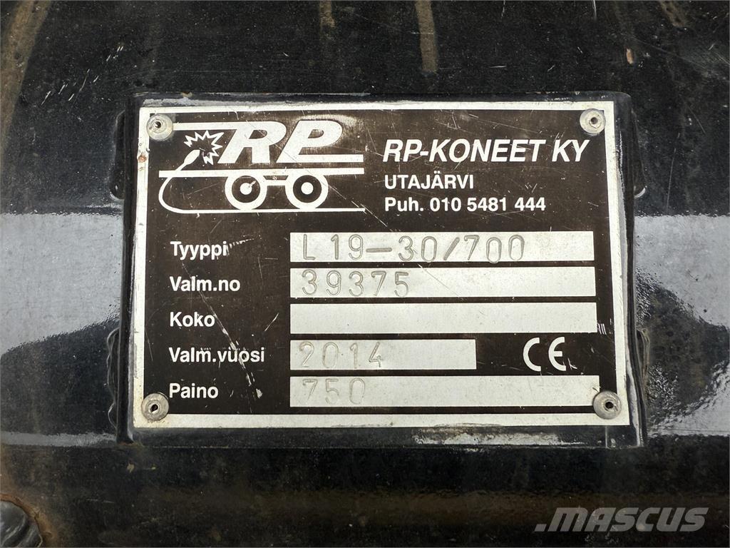 Skaala L19-30 Sniego peiliai ir valytuvai