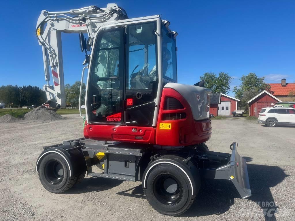 Takeuchi TB 370 W Ratiniai ekskavatoriai