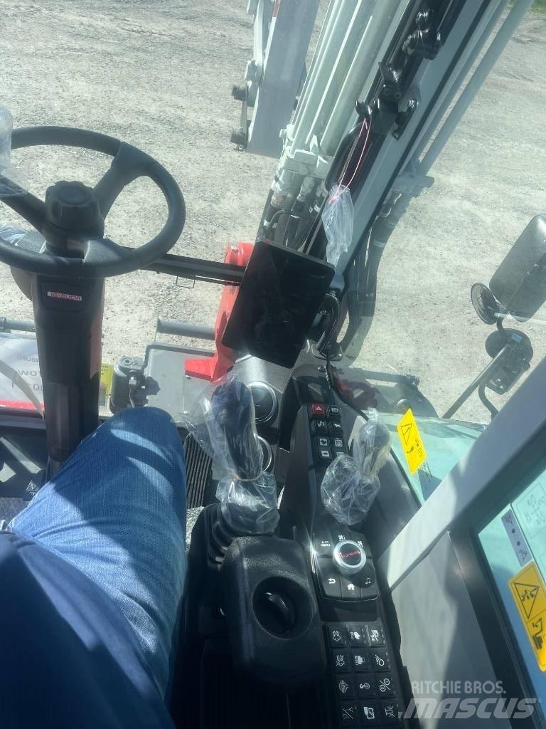 Takeuchi TB 370 W Ratiniai ekskavatoriai