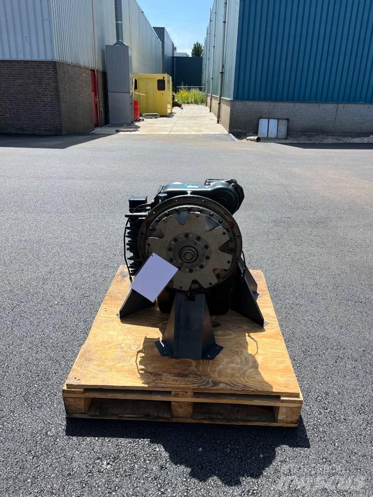  DANA 13.9TE10313-32 Transmisijos