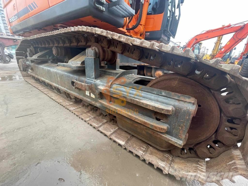 Doosan DX 500 LCA Vikšriniai ekskavatoriai