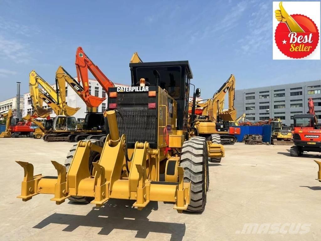 CAT 140 K Greideriai