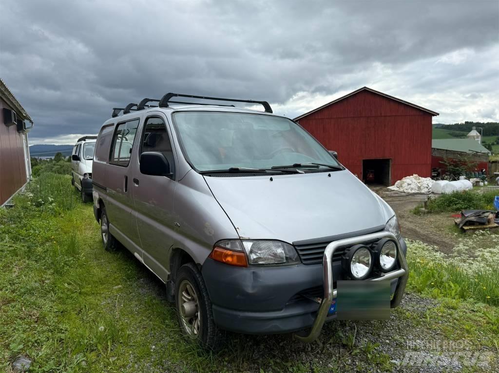 Toyota Hiace 4x4 Krovininiai furgonai