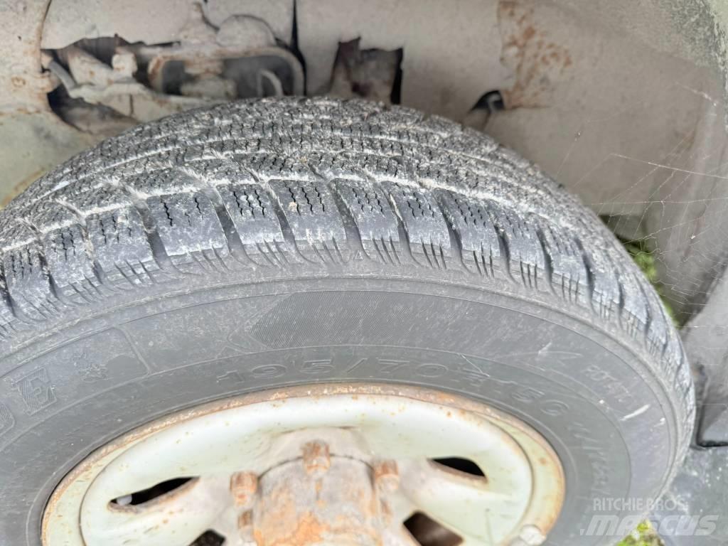 Toyota Hiace 4x4 Krovininiai furgonai