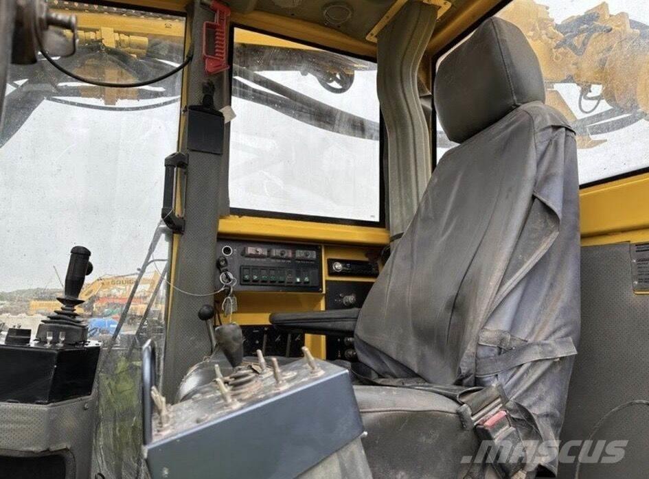 Atlas Copco ROC F6 Žemės paviršiaus gręžimo technika