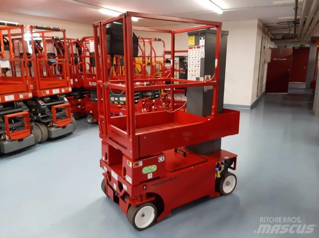 SkyJack SJ12 E Vertikalūs stiebiniai keltuvai