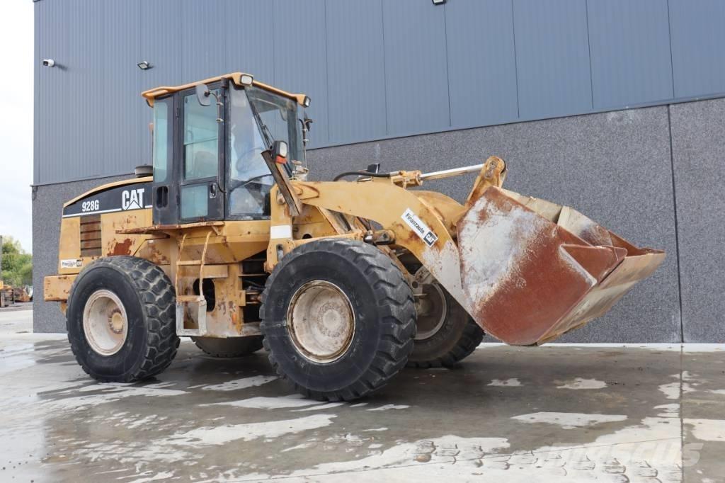 CAT 928 G Naudoti ratiniai krautuvai