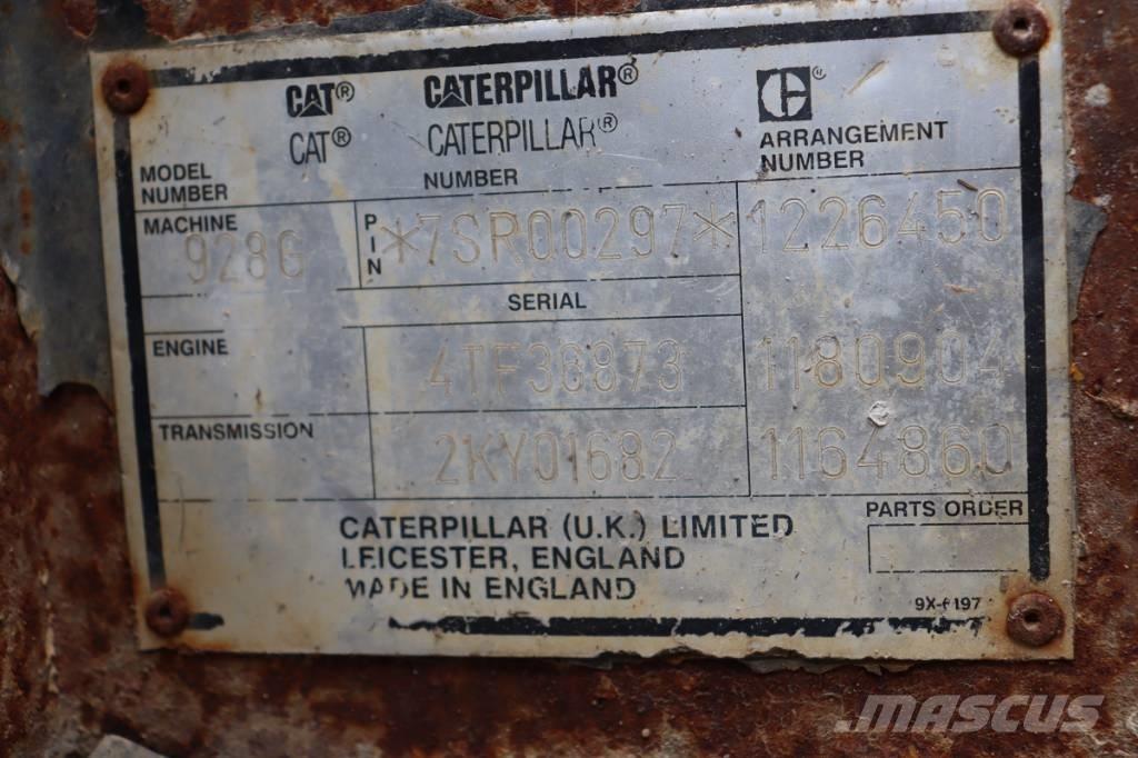 CAT 928 G Naudoti ratiniai krautuvai