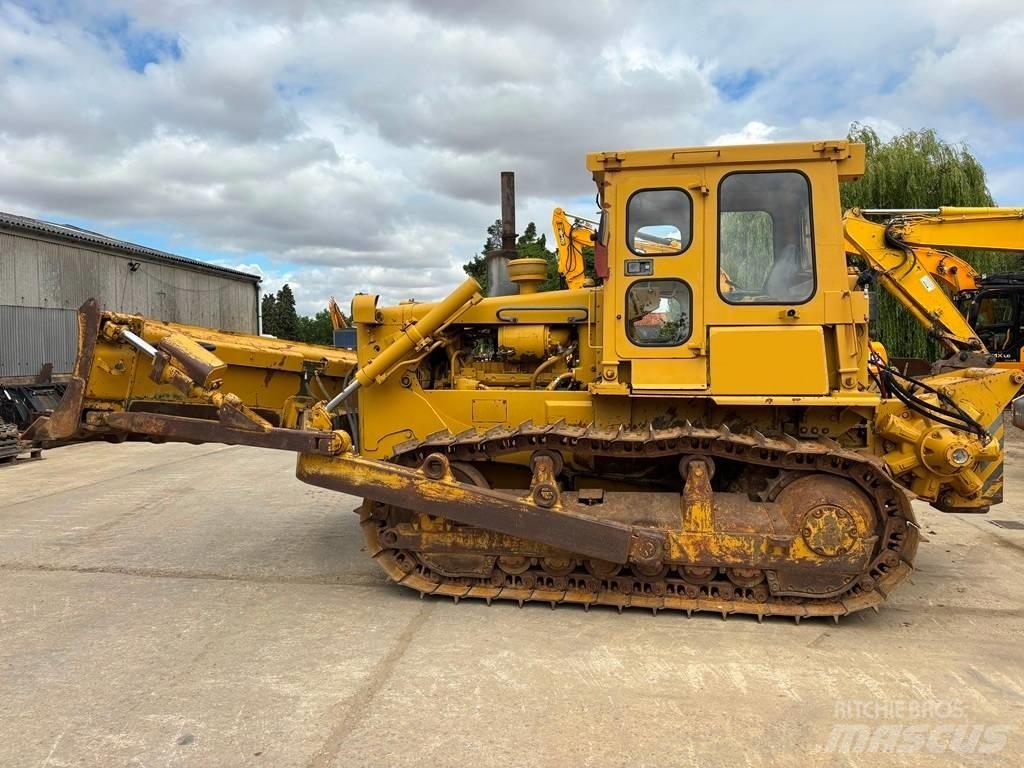 CAT D 6 D Vikšriniai buldozeriai