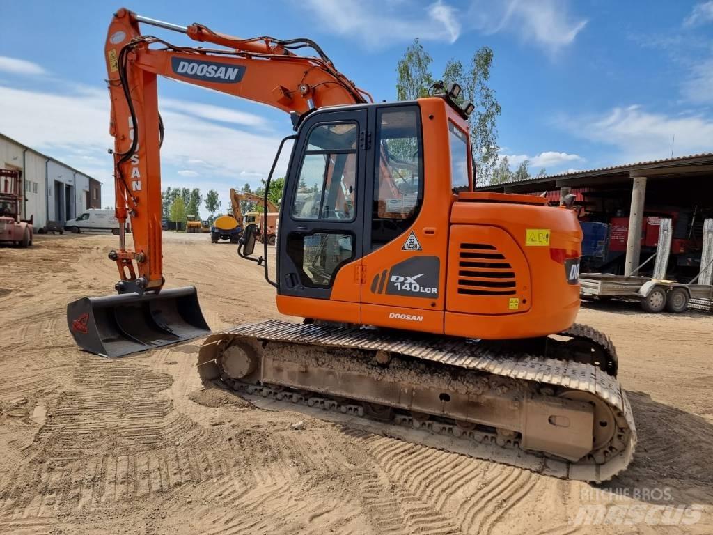Doosan DX 140 LC-3 Vikšriniai ekskavatoriai