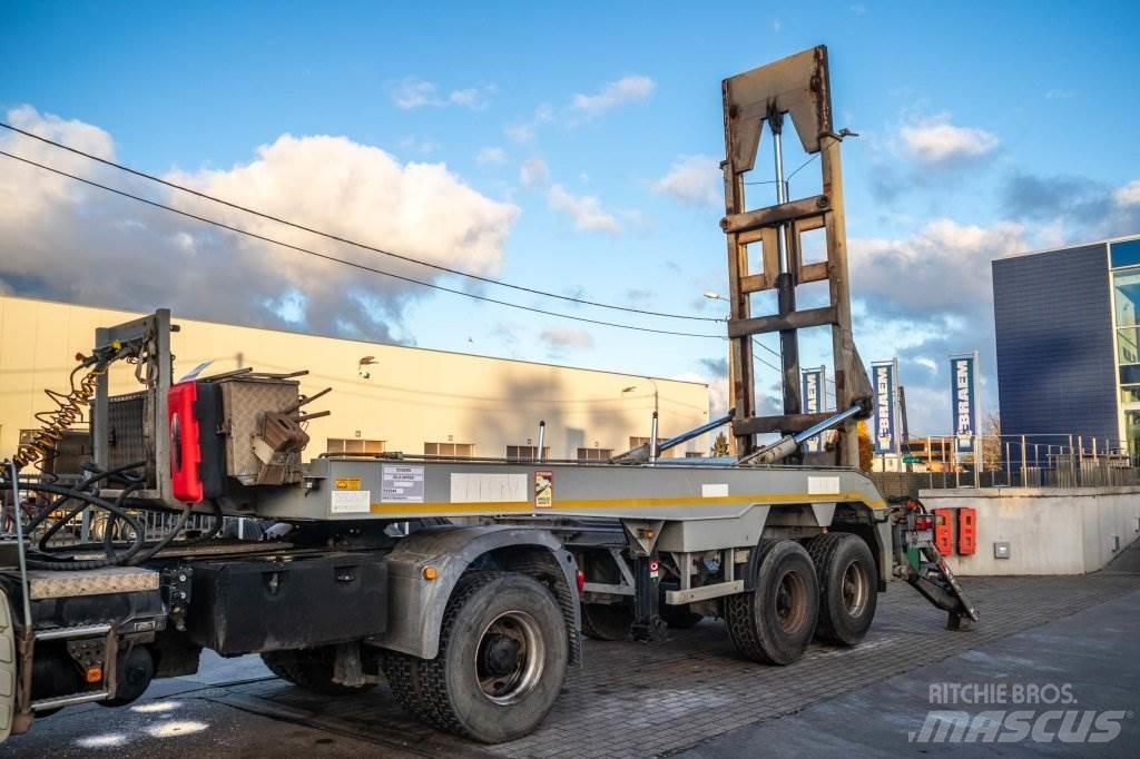 Eggers SILO Daugiafunkcinės puspriekabės